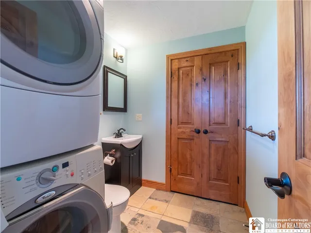 $1,395,000 | 1650 Highway 426, French Creek, NY 14724