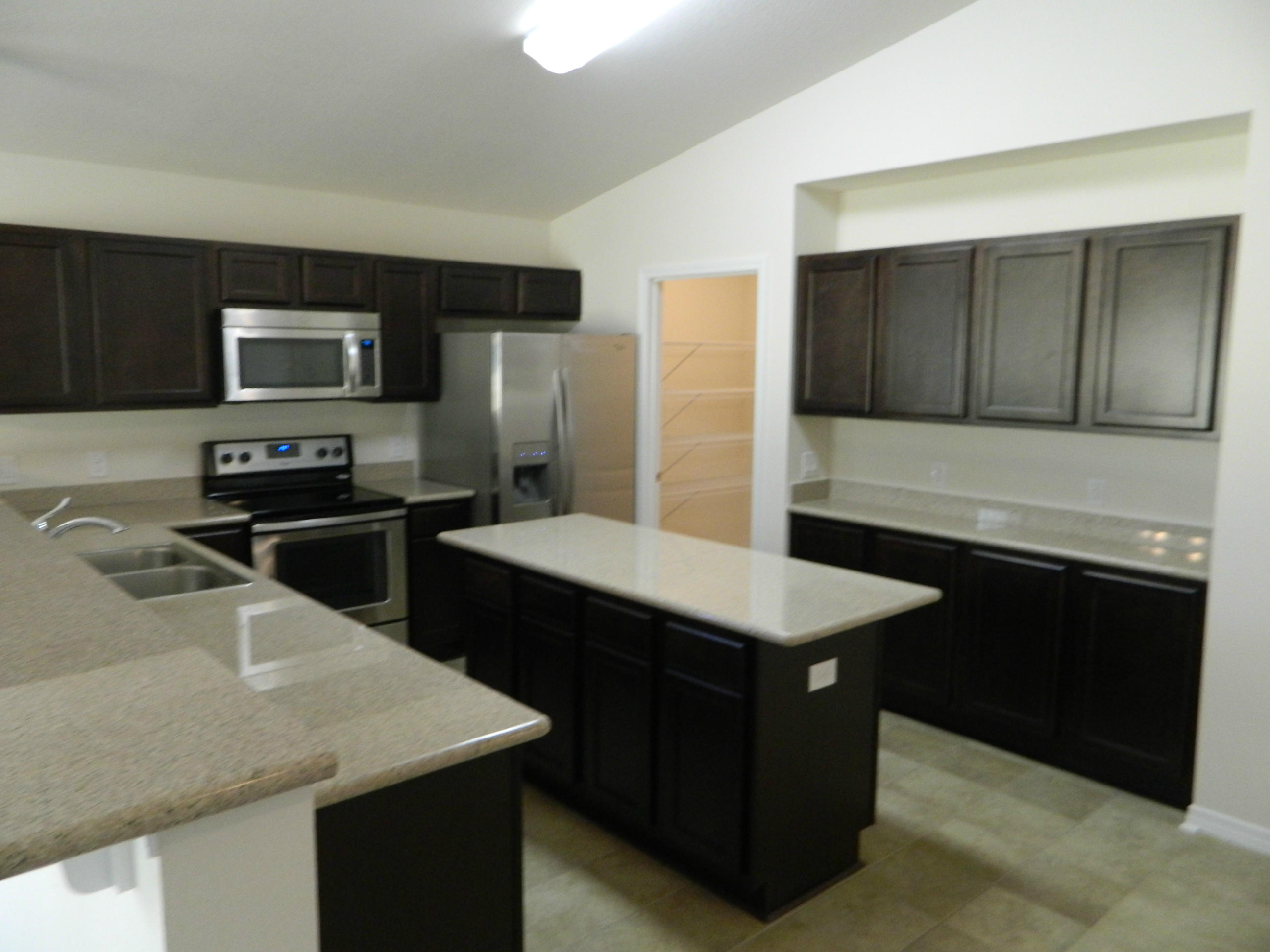 1876 Shannon Road Navarre, FL 32566 - Photo 10 of 15 Gallery Image 10