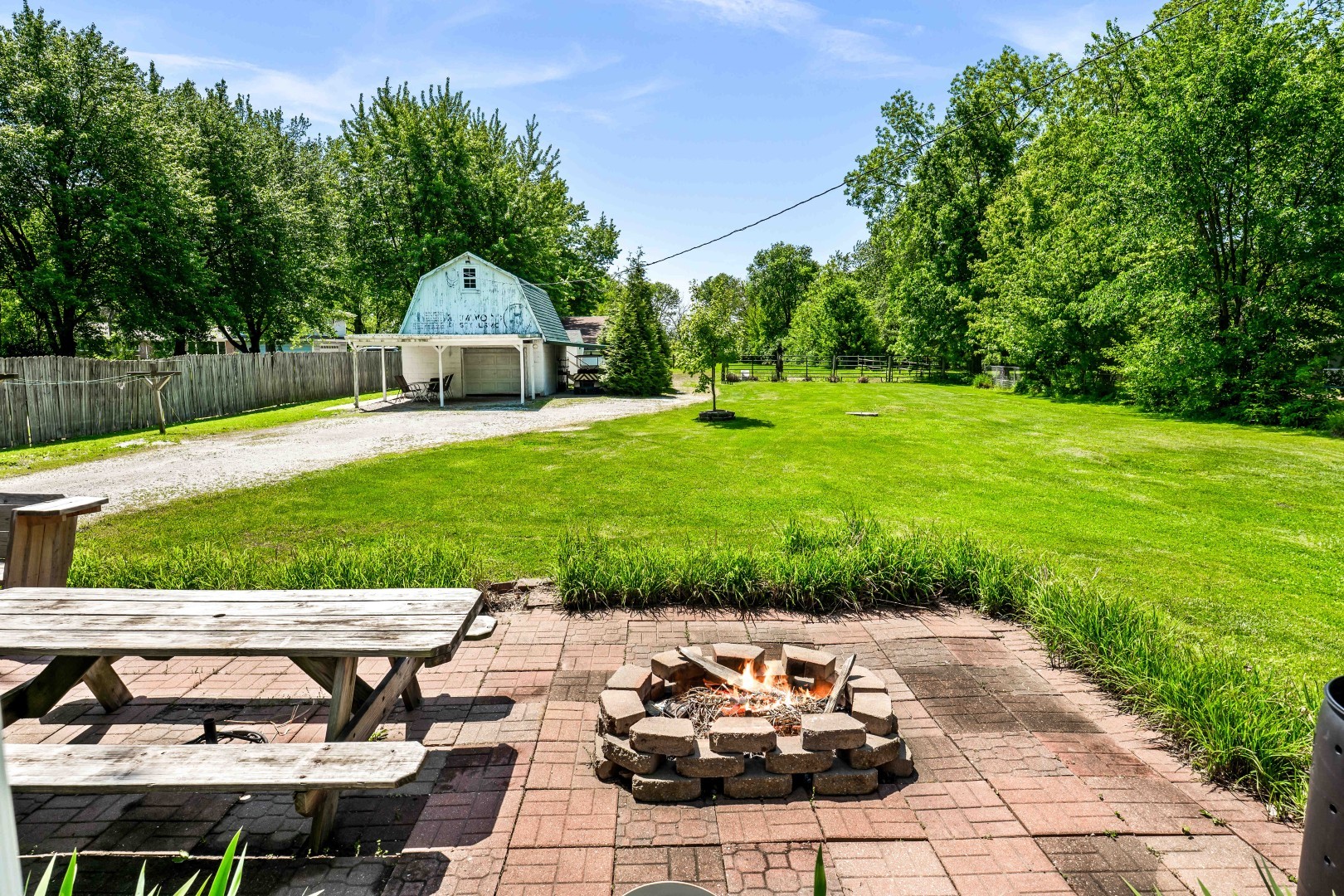 209 Woodrig Road Bloomington, IL 61704 - Photo 42 of 49
