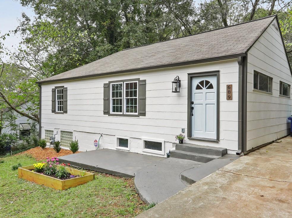 689 Parker Avenue Decatur, GA 30032 - Photo 1 of 1 Welcome home to this charming East Lake bungalow!