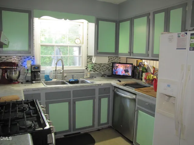 $411,000 | 1214 Kimbolton Drive, Cary, NC 27511