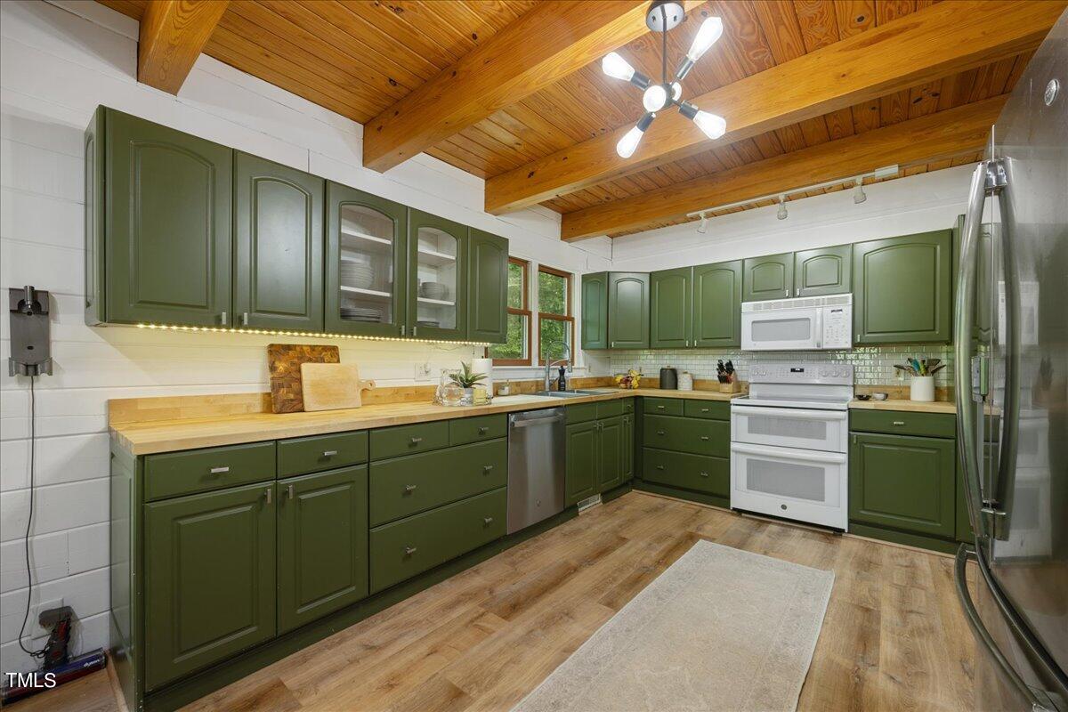 12513 Old Creedmoor Road Raleigh, NC 27613 - Photo 11 of 45 18-2A1A2336
