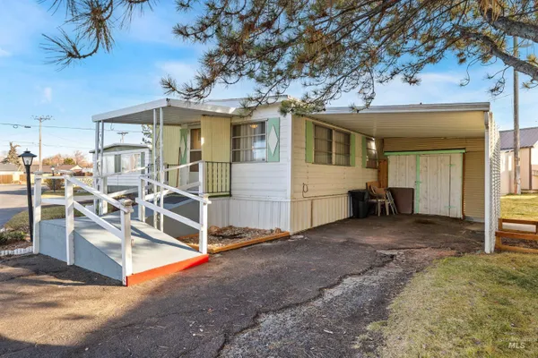 $49,500 | 419 Fruitland Avenue, Unit 8, Buhl, ID 83316