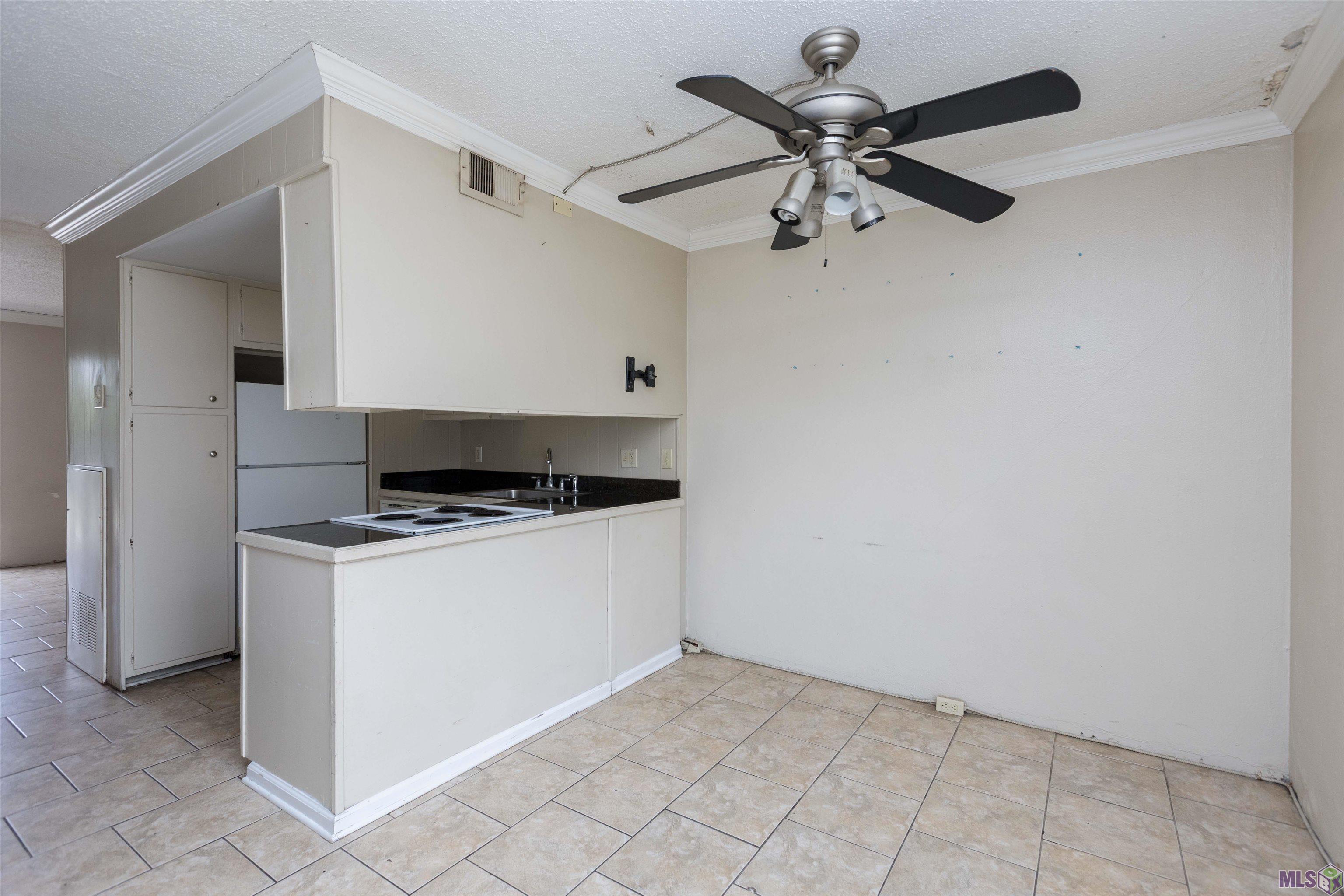 3005 Highland Road, Unit 27 Baton Rouge, LA 70802 - Photo 8 of 14 Gallery Image 8