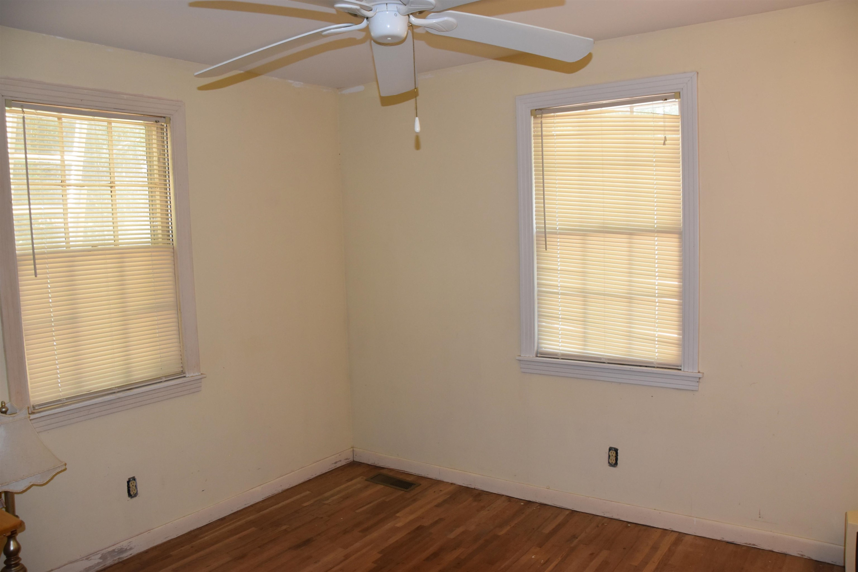 815 Little Jackson Road Parsons, TN 38363 - Photo 8 of 20 Photo 8