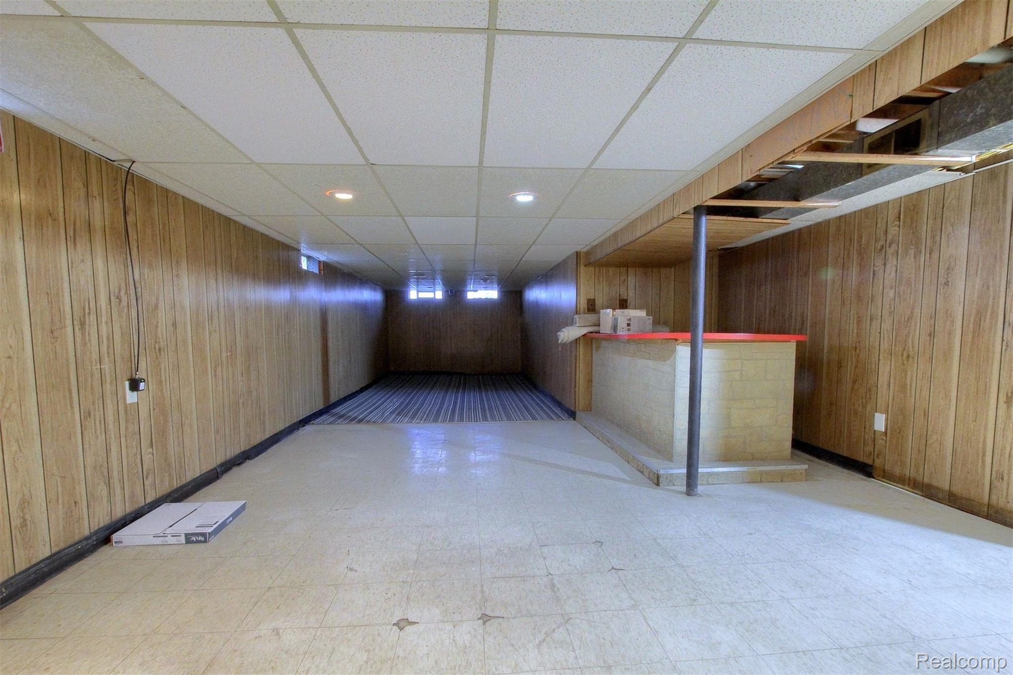 25076 Reeck Road Trenton, MI 48183 - Photo 20 of 26 20-Finished Lower Level.jpg