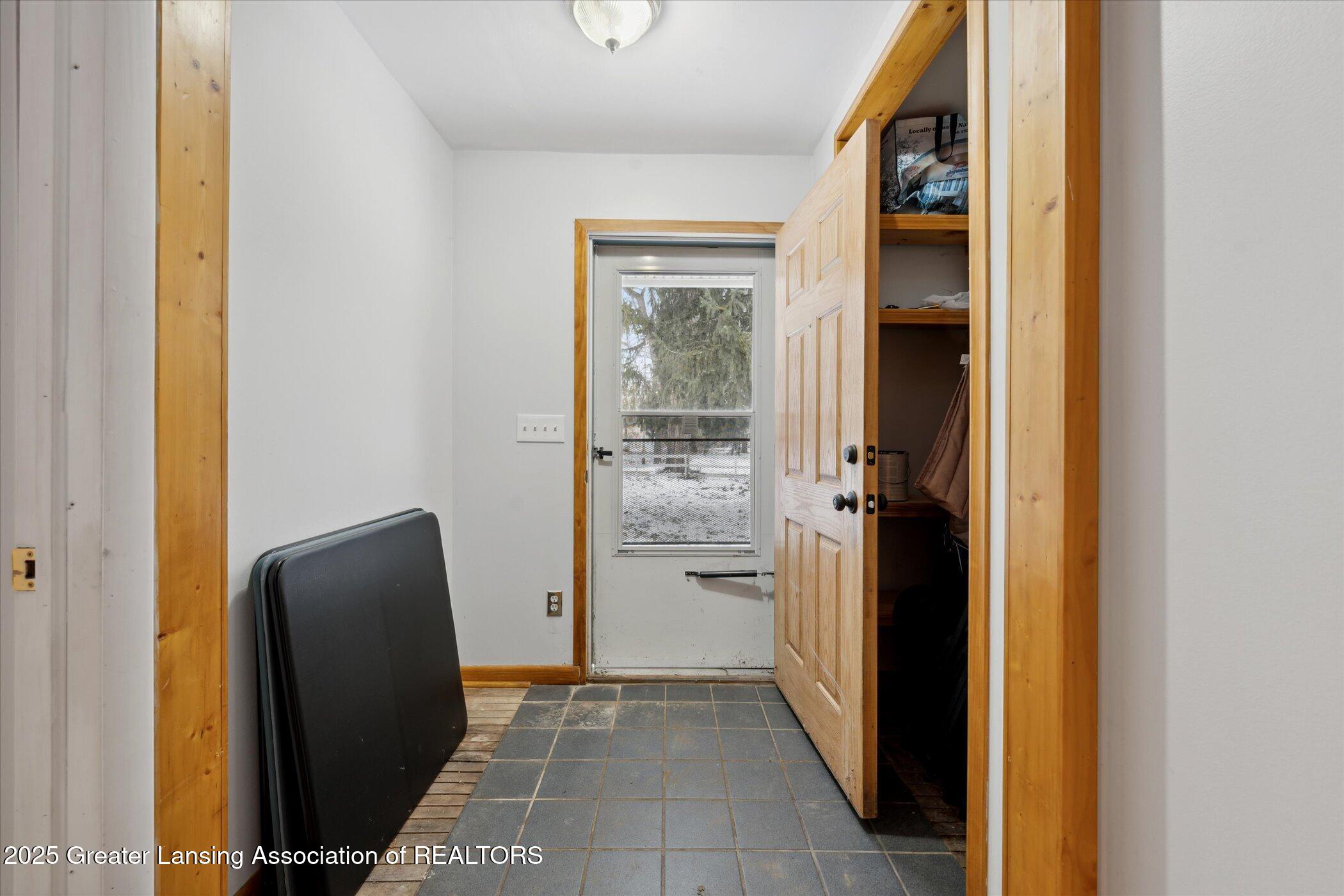 810 Tyrrell Road Bancroft, MI 48414 - Photo 23 of 64 20-810-Tyrrell-Rd-Bancroft-MI-48414-Wind
