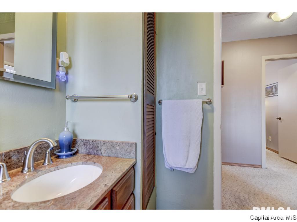 3224 Buckner Street Springfield, IL 62703 - Photo 16 of 33