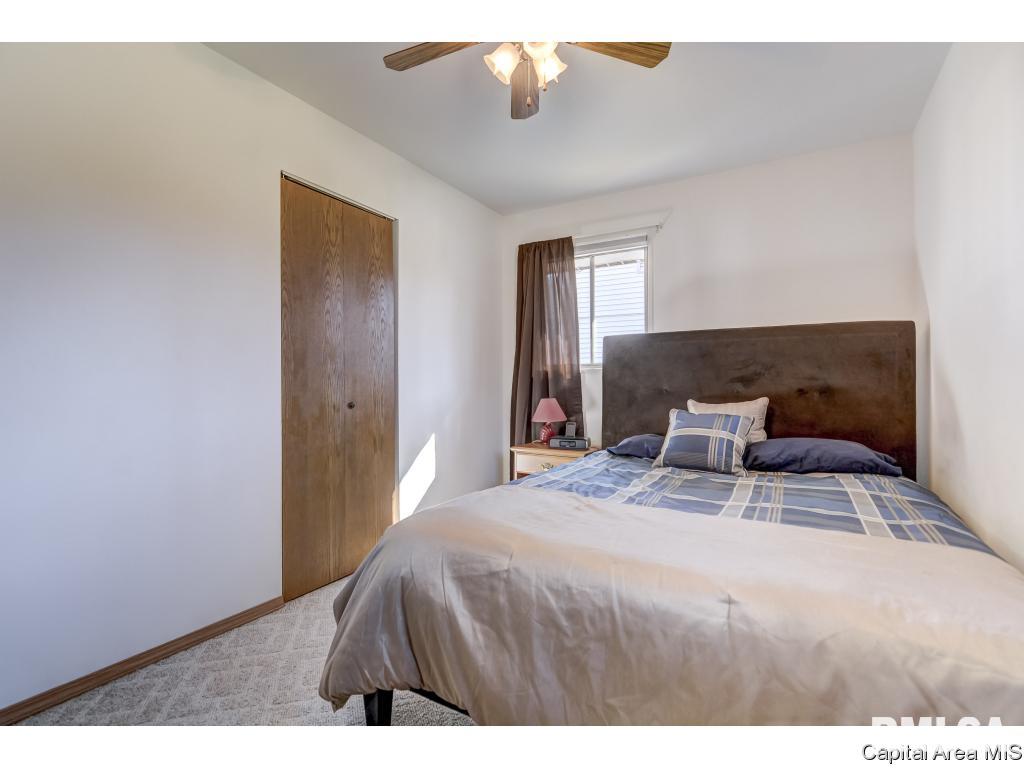 3224 Buckner Street Springfield, IL 62703 - Photo 17 of 33