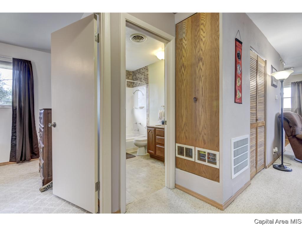 3224 Buckner Street Springfield, IL 62703 - Photo 20 of 33
