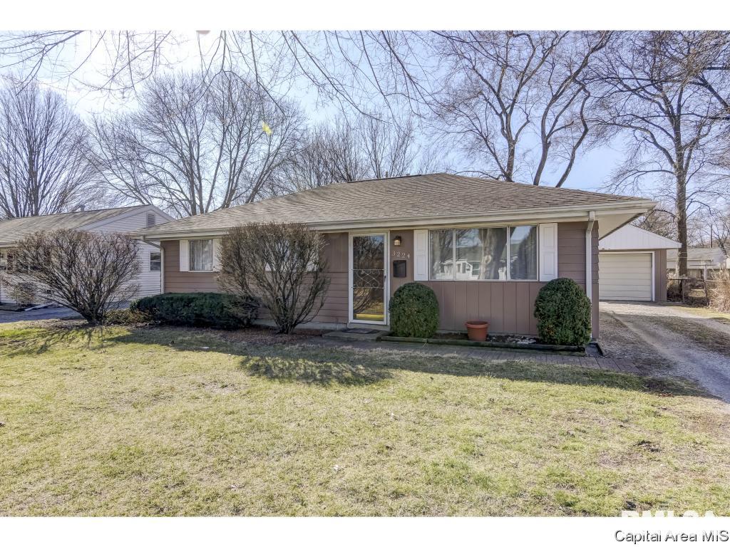 3224 Buckner Street Springfield, IL 62703 - Photo 2 of 33