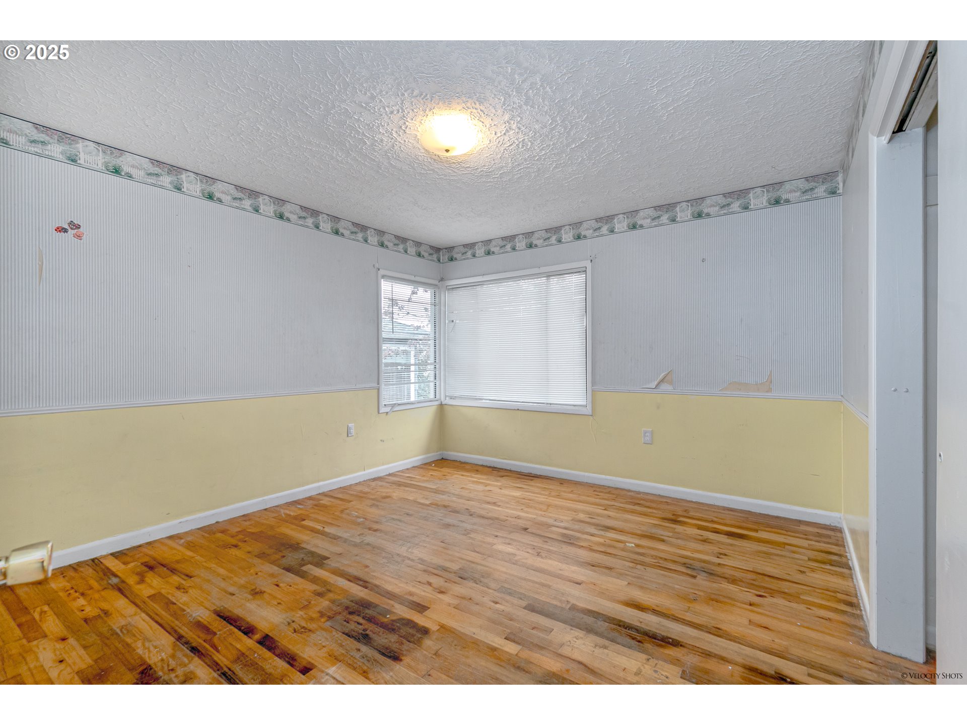 1533 Southwest Fairview Avenue Dallas, OR 97338 - Photo 18 of 26