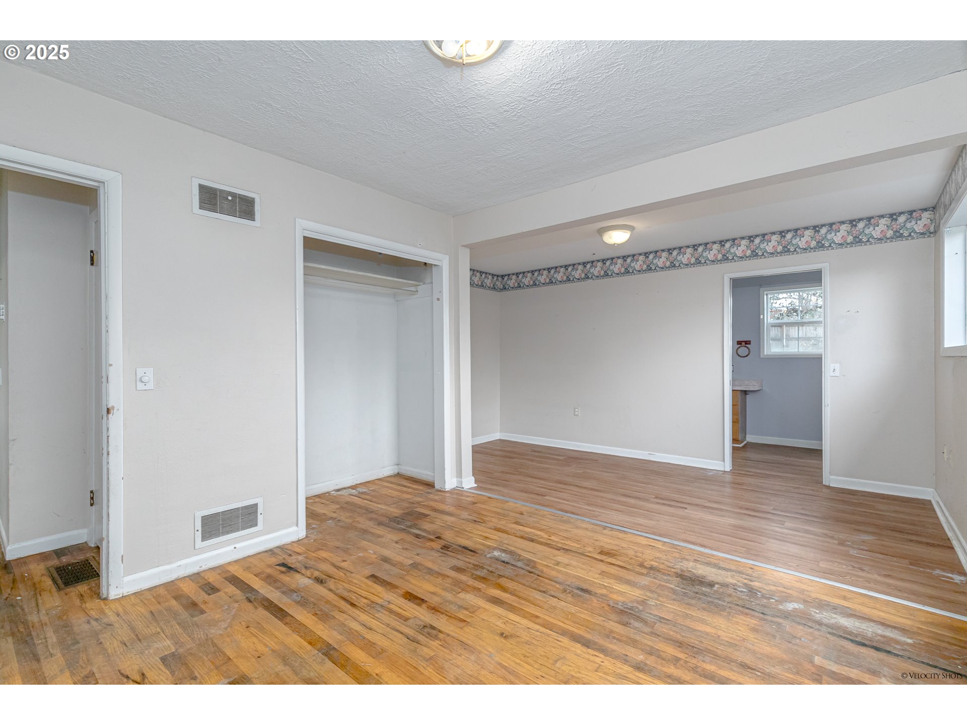 1533 Southwest Fairview Avenue Dallas, OR 97338 - Photo 21 of 26