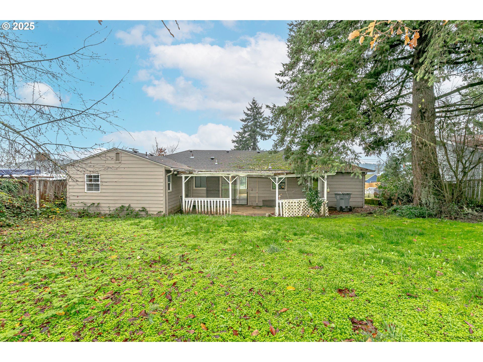 1533 Southwest Fairview Avenue Dallas, OR 97338 - Photo 23 of 26