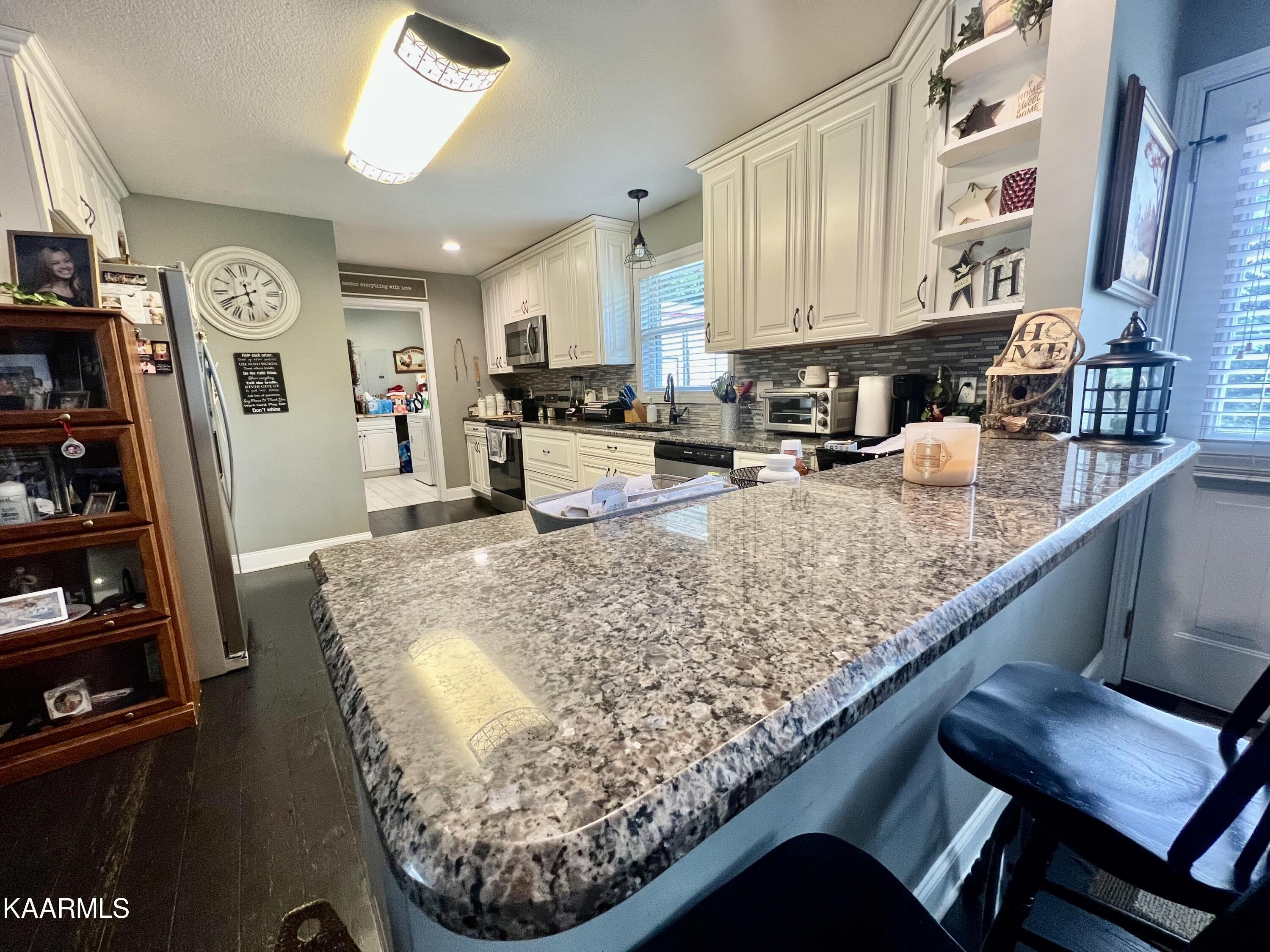 7700 West Emory Road Knoxville, TN 37931 - Photo 16 of 44 IMG_3227