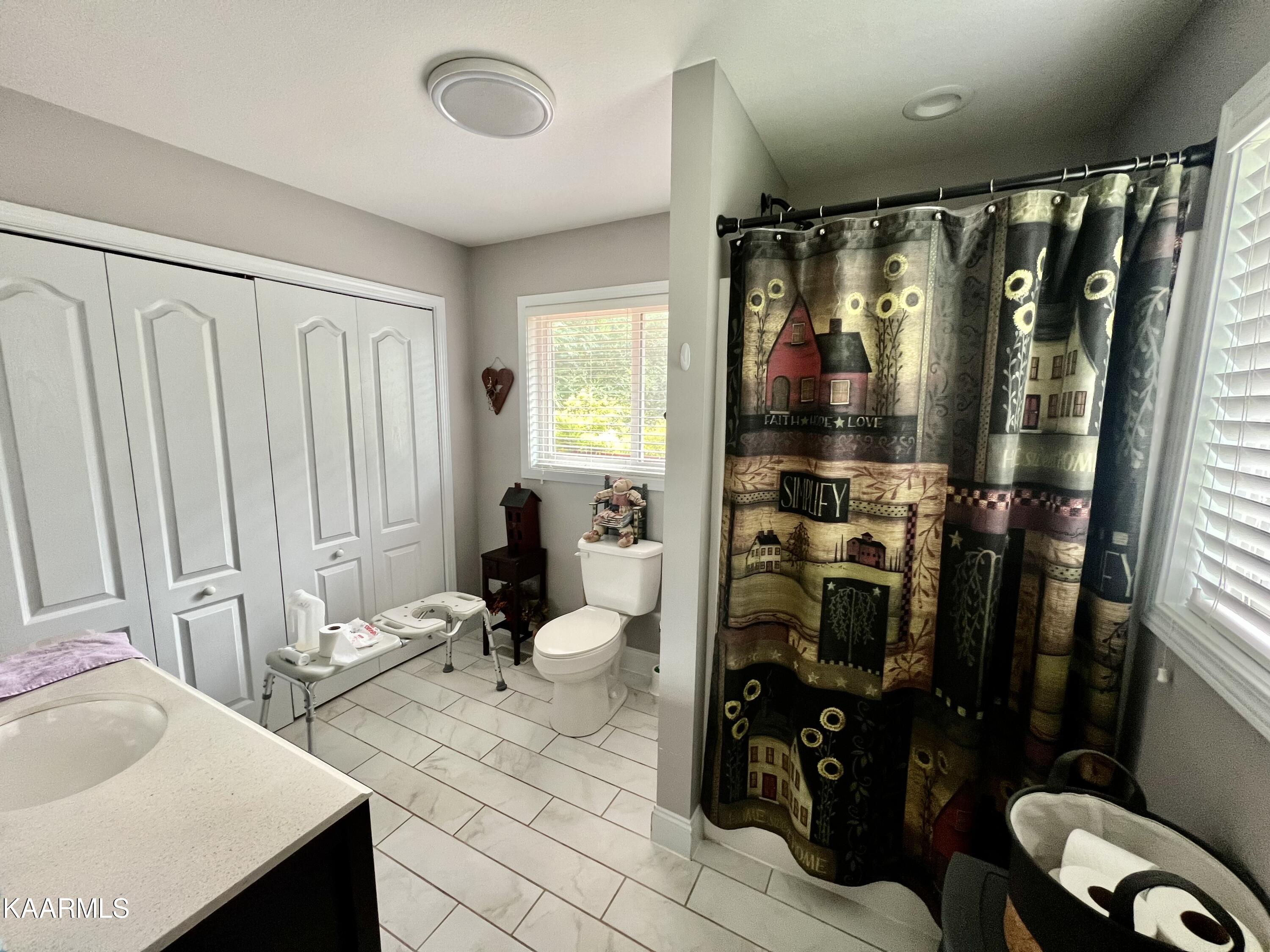 7700 West Emory Road Knoxville, TN 37931 - Photo 22 of 44 IMG_3206