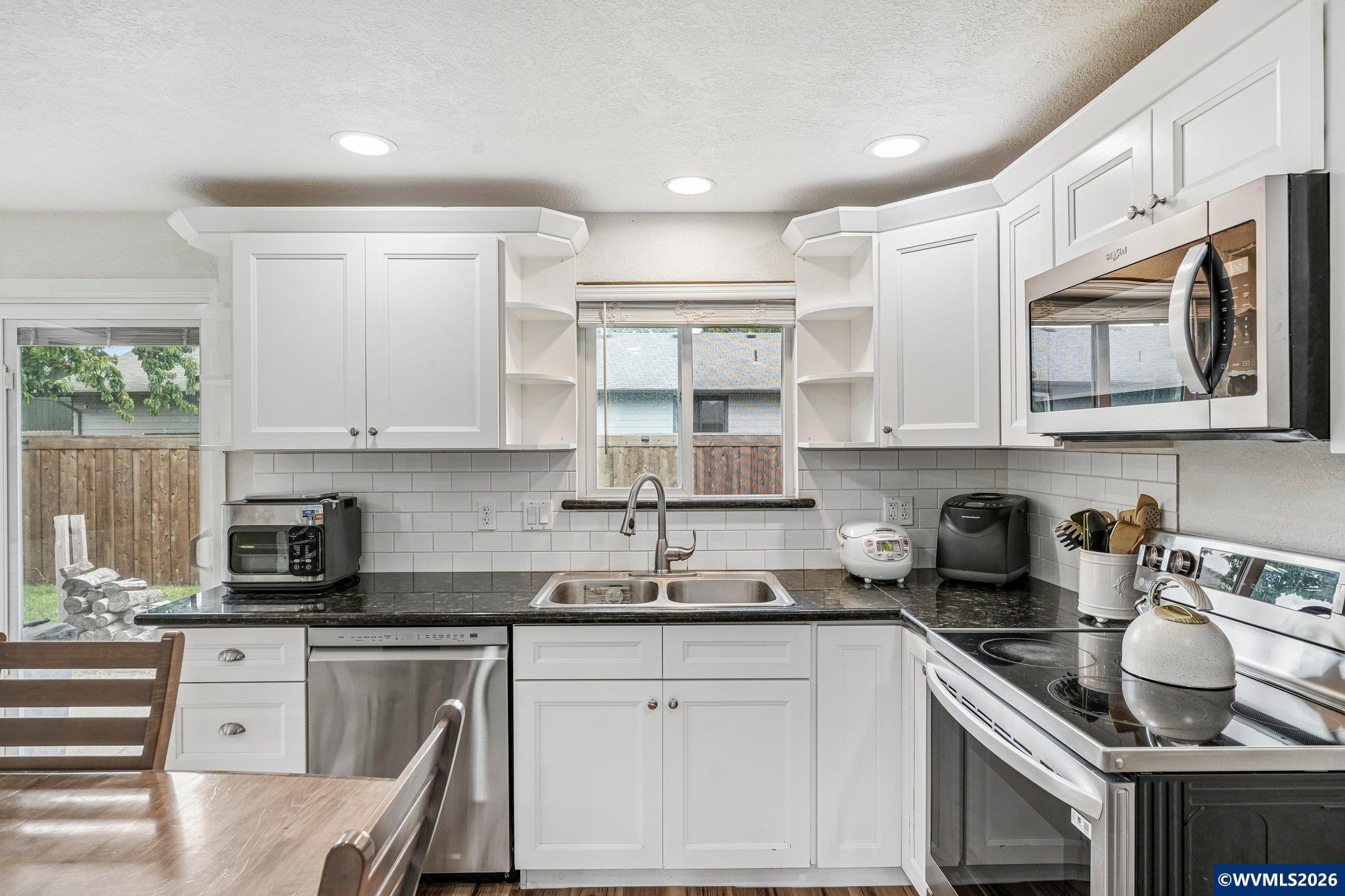 819 Chehalis Place North Keizer, OR 97303 - Photo 20 of 36