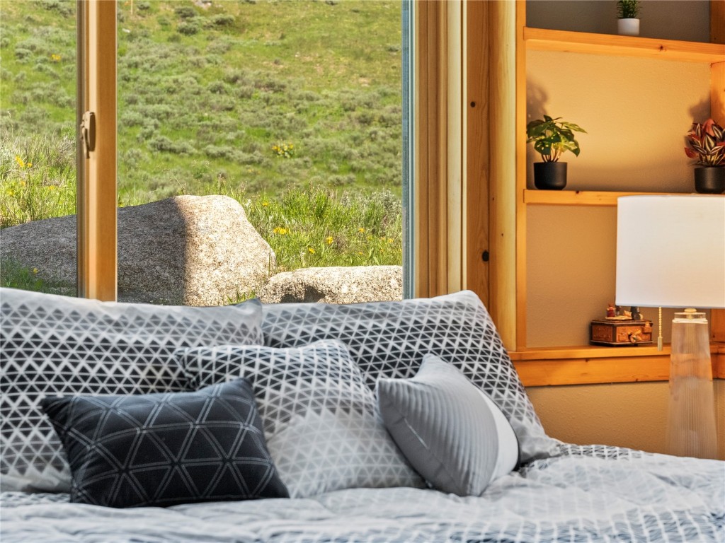 89 Emerald Road Silverthorne, CO 80498 - Photo 21 of 46 a bedroom view with a couch