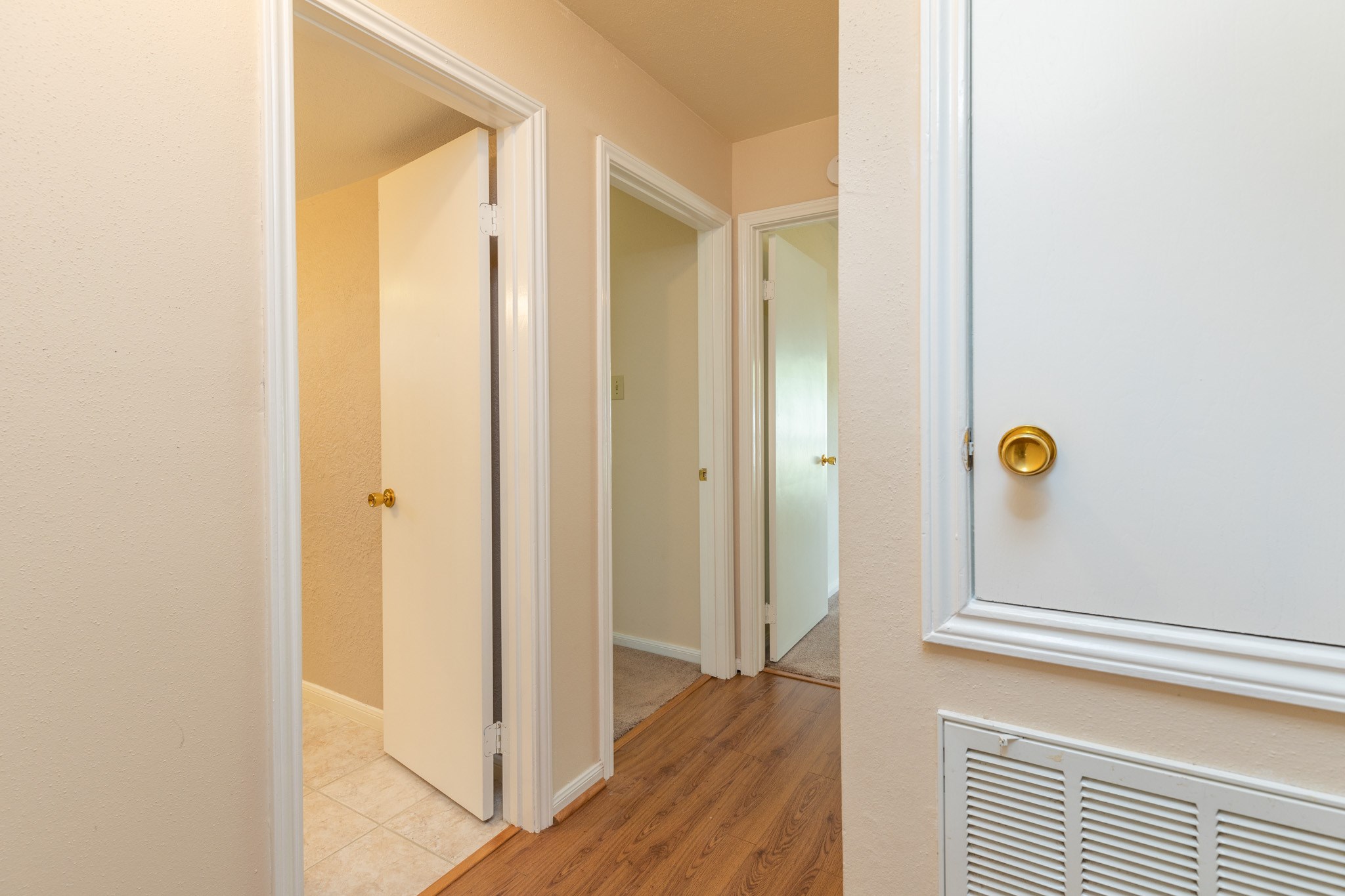 2623 Longleaf Pines Lane Houston, TX 77339 - Photo 16 of 32 a view of front door with wooden floor