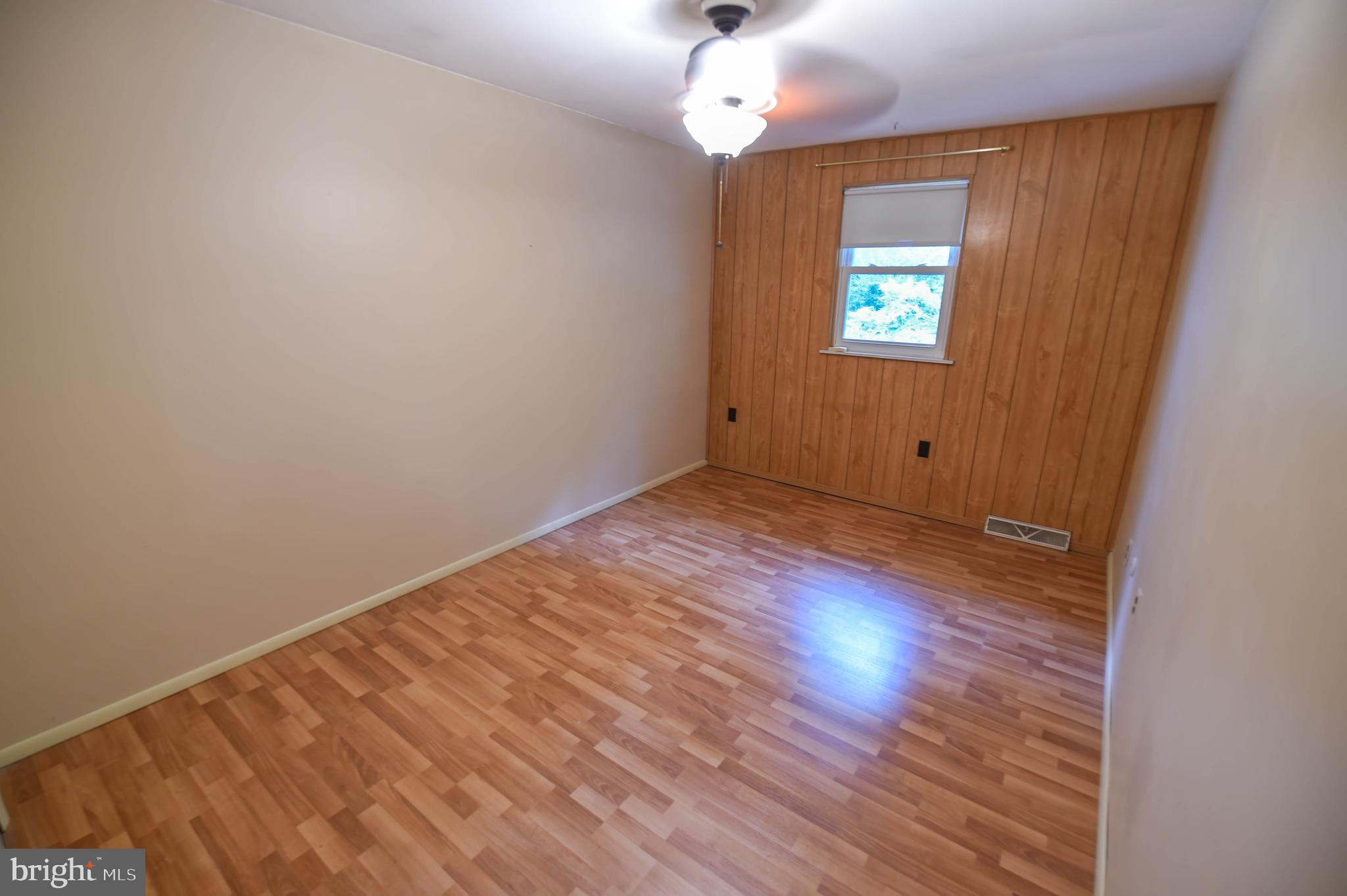 7534 Buttercup Road Macungie, PA 18062 - Photo 16 of 19