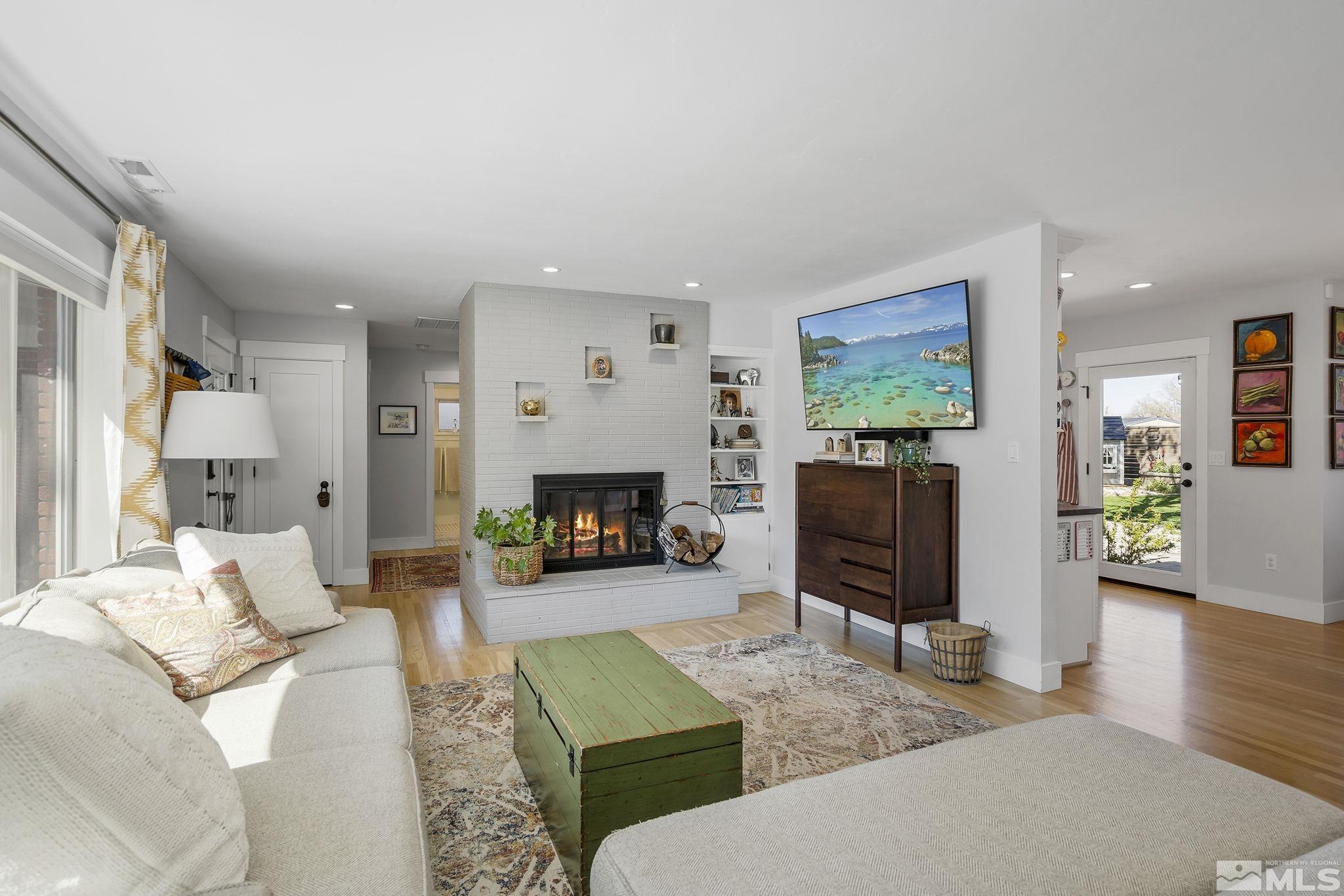 940 Robin Street Reno, NV 89509 - Photo 5 of 31 Photo 5