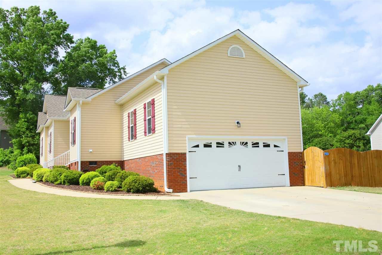 1312 Tawny View Lane Raleigh, NC 27603 - Photo 3 of 27 Gallery Image 3