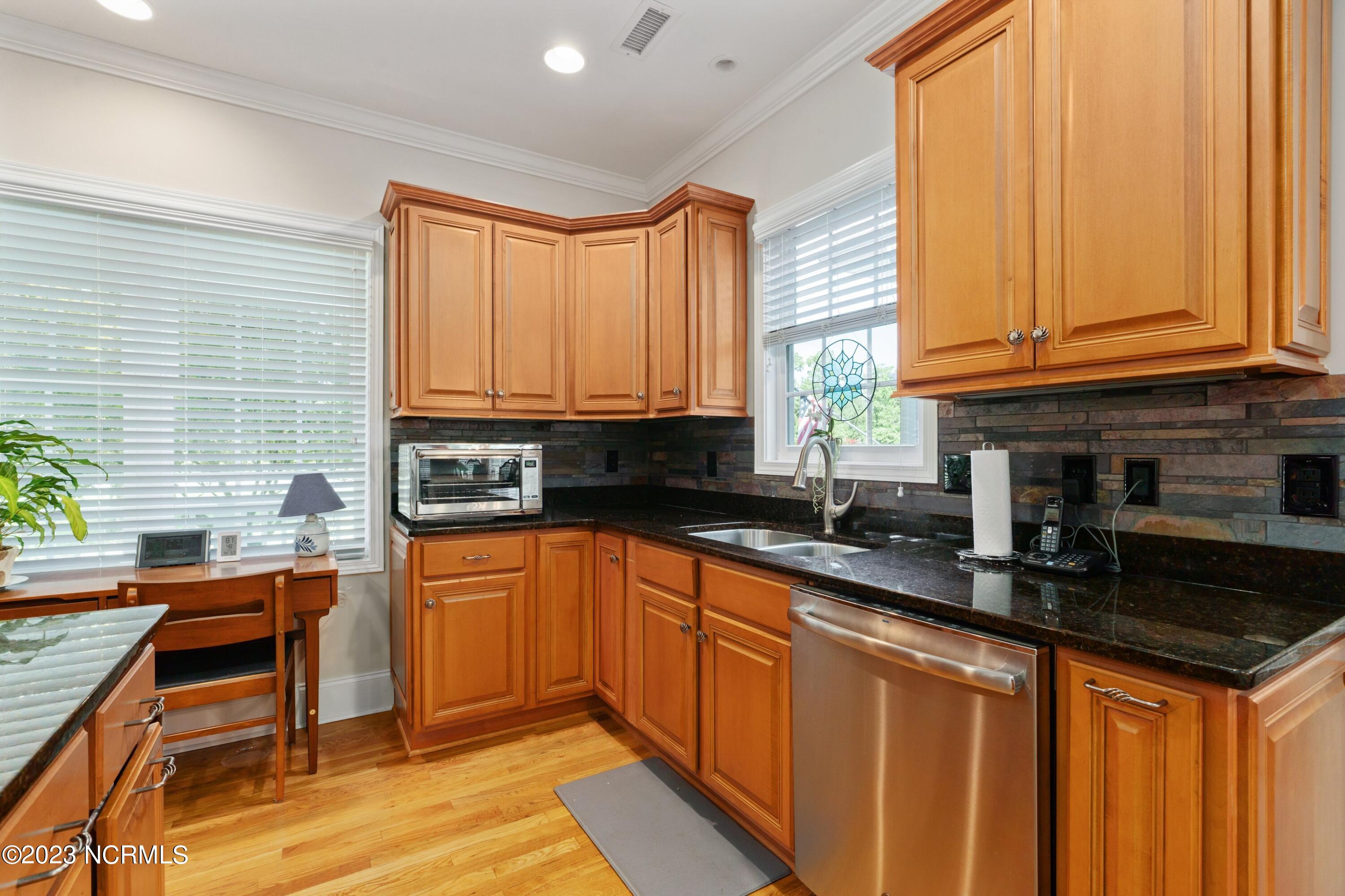 6719 Creek Ridge Road Wilmington, NC 28411 - Photo 11 of 45 012-6719CreekRidgeRoad-Wilmington-NC-284