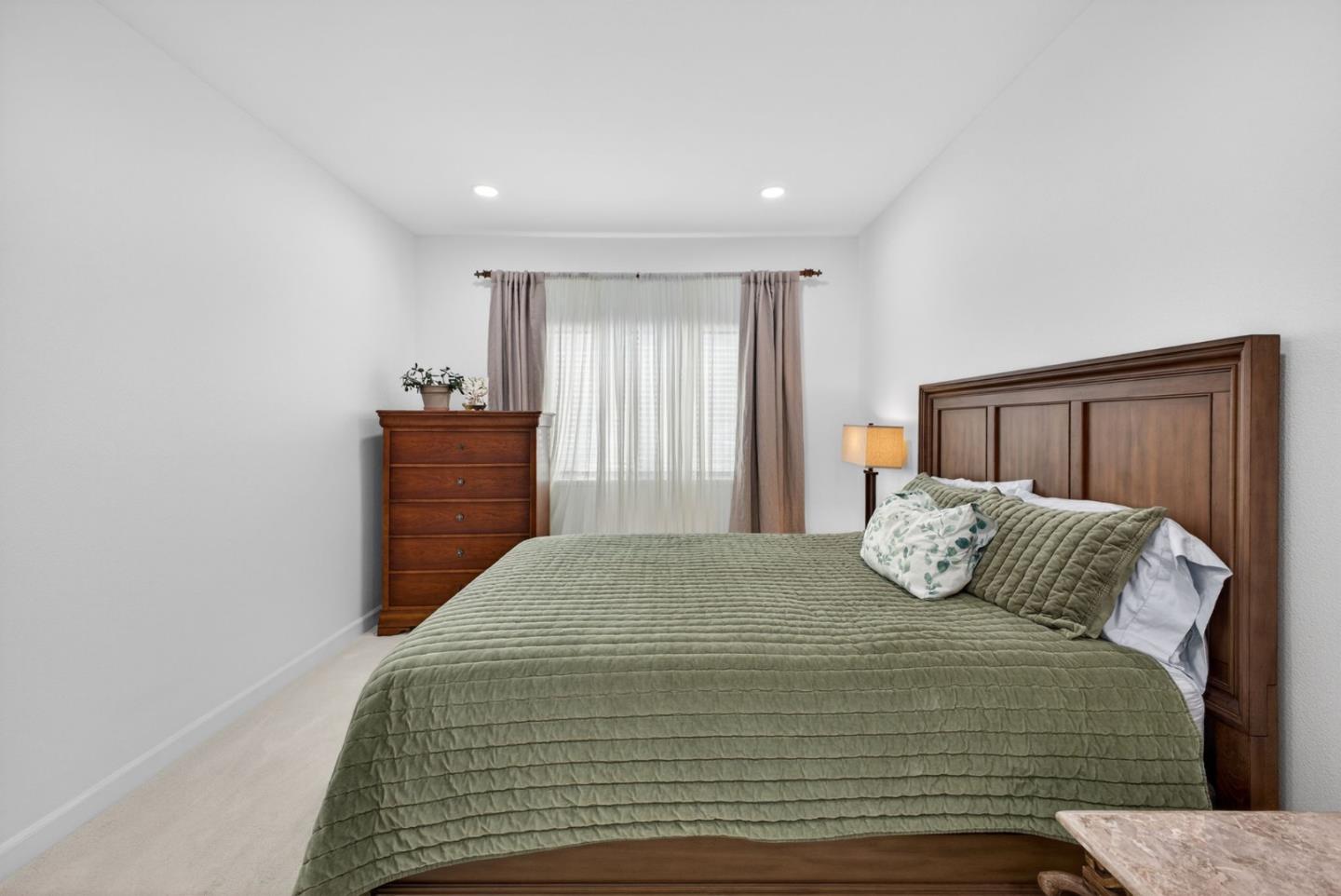 1388 Meadow Ridge Circle San Jose, CA 95131 - Photo 30 of 55