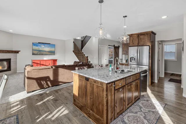 $625,000 | 3634 172nd Lane Northeast, Andover, MN 55304