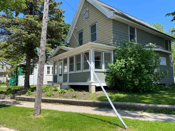$2,900 | 1507 Beld Street, Madison, WI 53715