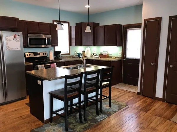 $2,900 | 1507 Beld Street, Madison, WI 53715