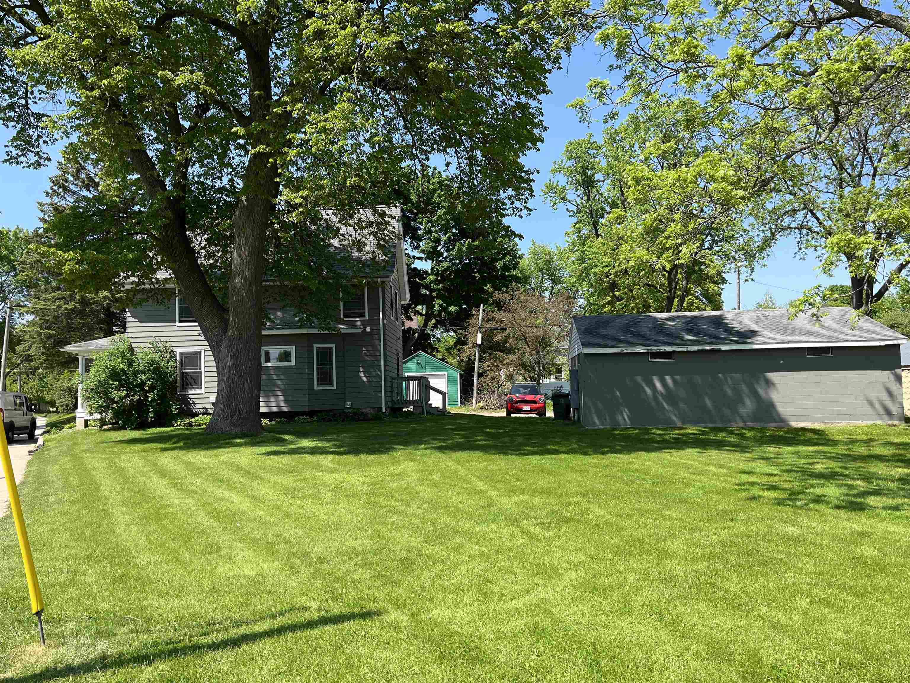 1507 Beld Street Madison, WI 53715 - Photo 7 of 15