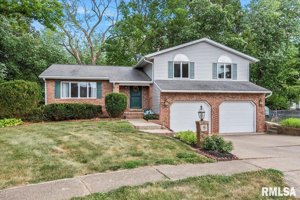 9 Galahad Drive Rochester, IL 62563 - Photo 2 of 66 Gallery Image 2