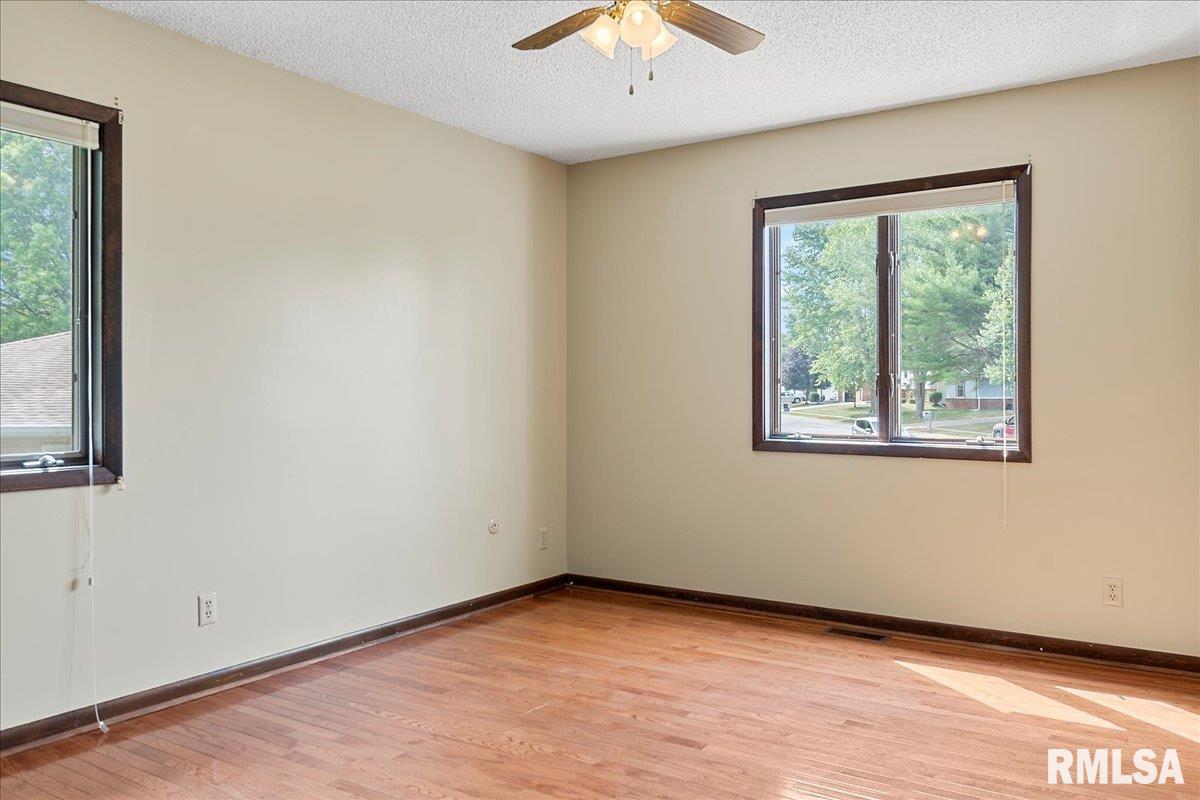 9 Galahad Drive Rochester, IL 62563 - Photo 28 of 66 Gallery Image 28