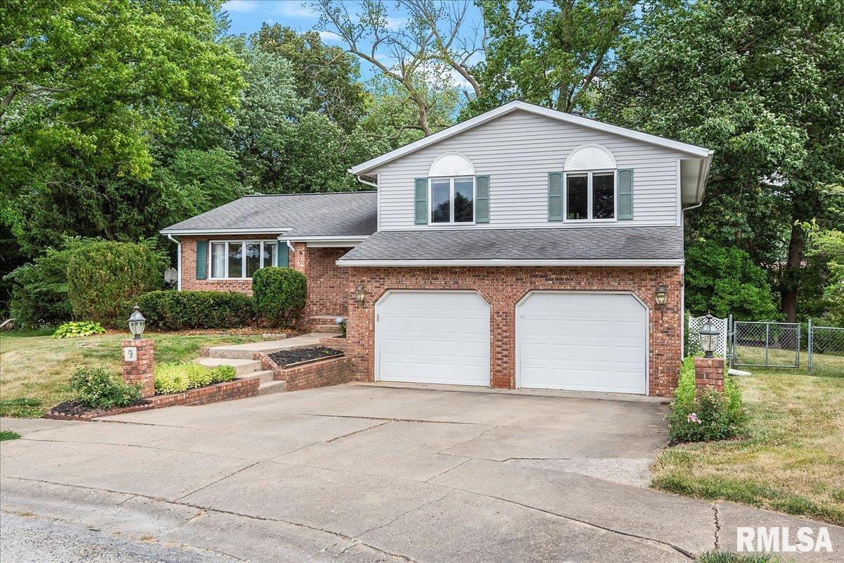9 Galahad Drive Rochester, IL 62563 - Photo 4 of 66 Gallery Image 4