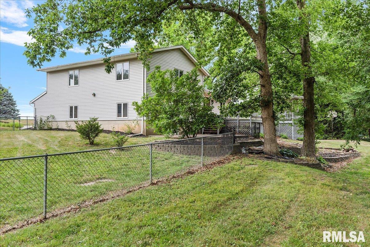 9 Galahad Drive Rochester, IL 62563 - Photo 52 of 66 Gallery Image 52