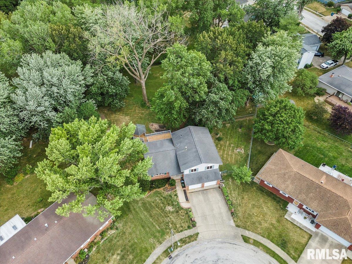 9 Galahad Drive Rochester, IL 62563 - Photo 60 of 66 Gallery Image 60