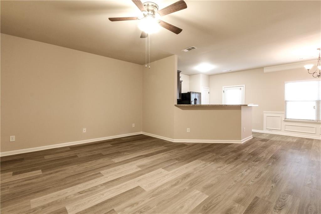 606 Oakside Place Acworth, GA 30102 - Photo 5 of 33