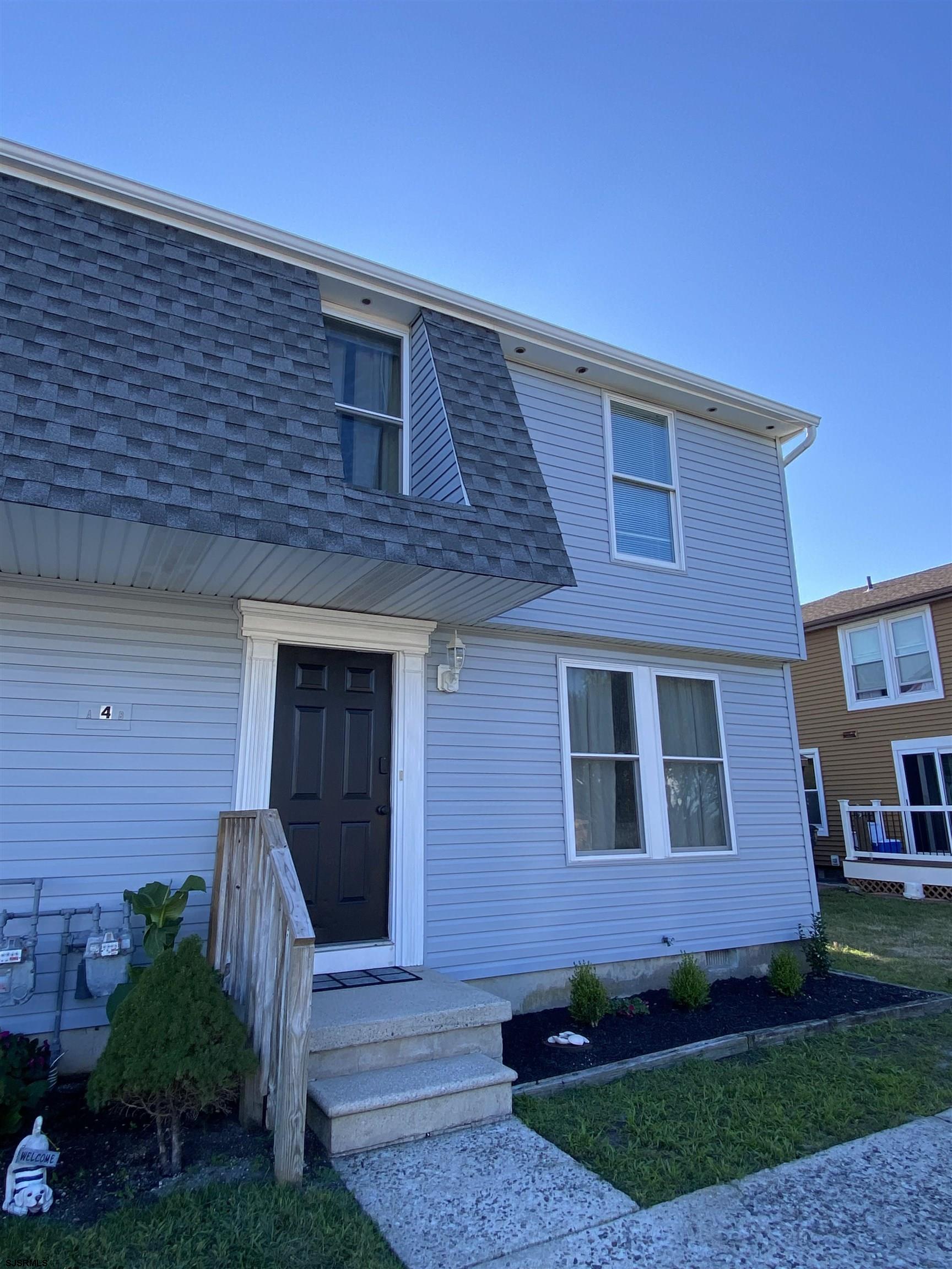 4 Ontario Drive, Unit B Brigantine, NJ 08203 - Photo 2 of 25 a view of backyard of a house