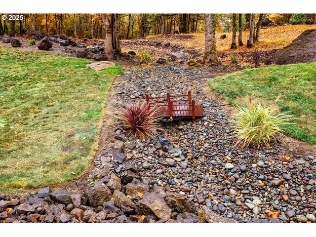 $935,000 | 4300 Old Pacific Highway South, Kelso, WA 98626