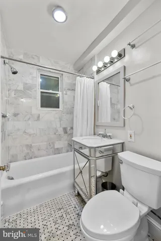 $350,000 | 3600 Connecticut Avenue Northwest, Unit 202, Washington, DC 20008