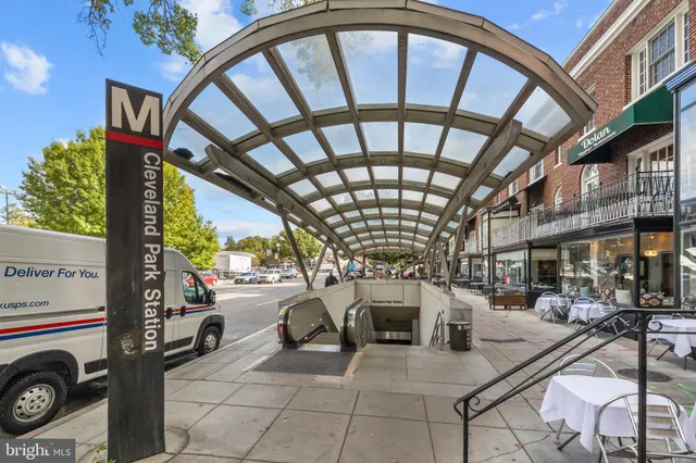 $350,000 | 3600 Connecticut Avenue Northwest, Unit 202, Washington, DC 20008