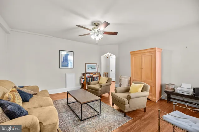 $350,000 | 3600 Connecticut Avenue Northwest, Unit 202, Washington, DC 20008
