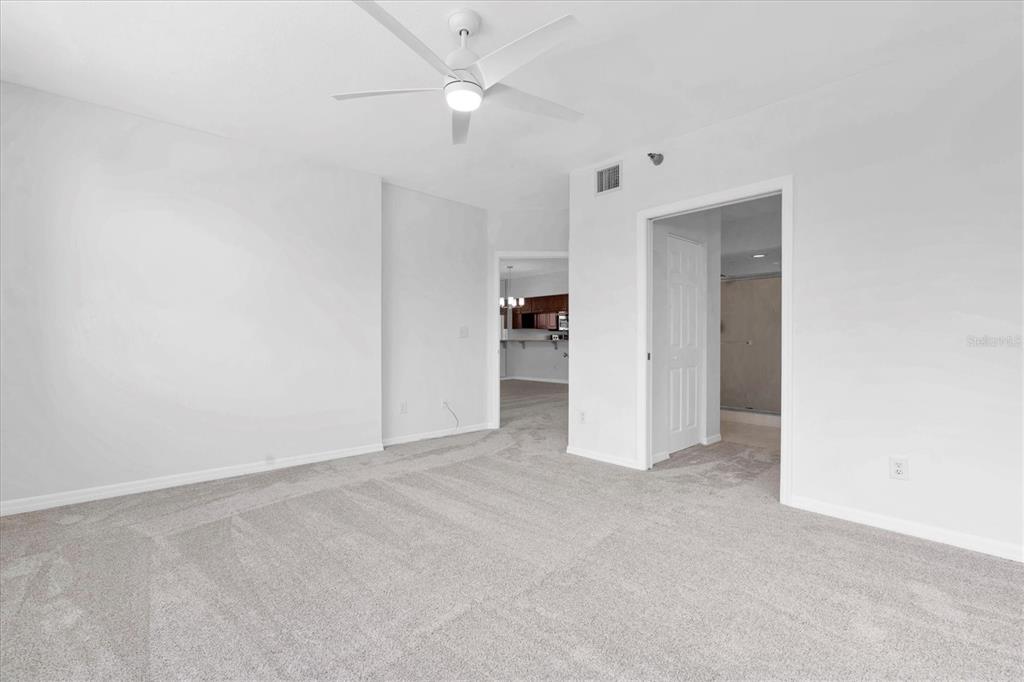 6251 Shoreline Drive, Unit 2105 St. Petersburg, FL 33708 - Photo 16 of 41