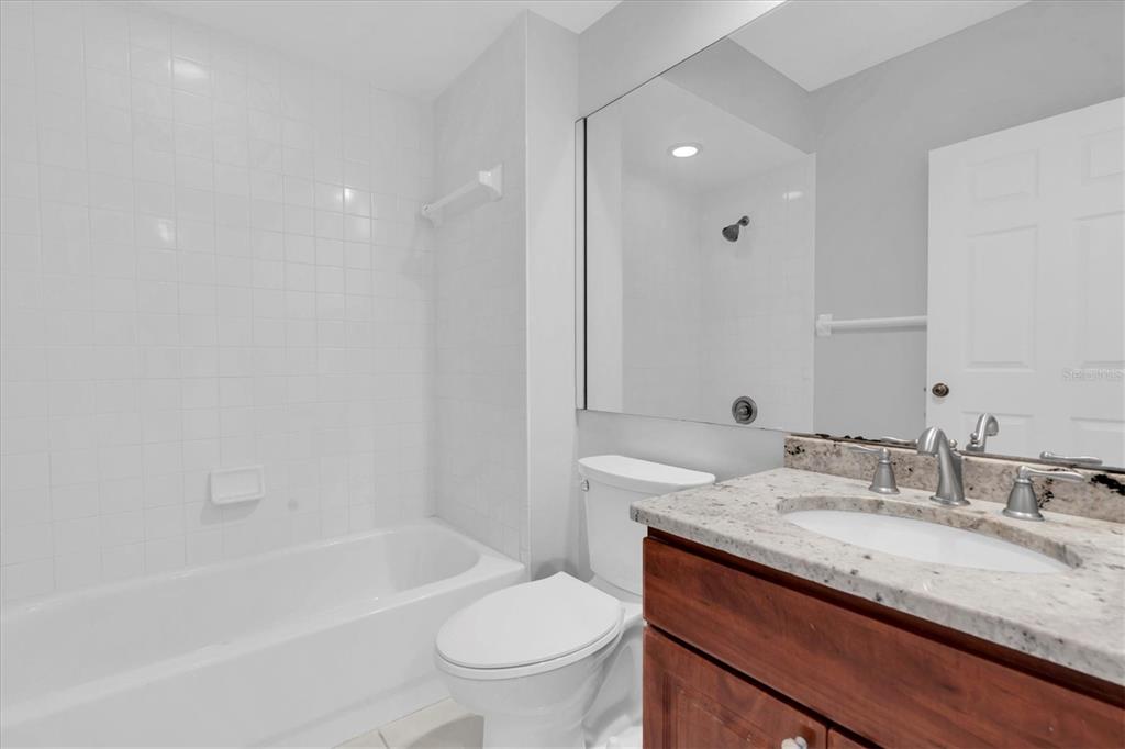 6251 Shoreline Drive, Unit 2105 St. Petersburg, FL 33708 - Photo 23 of 41