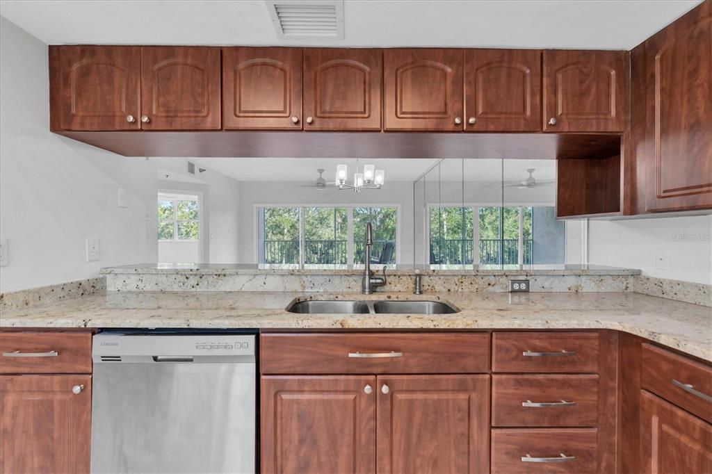 6251 Shoreline Drive, Unit 2105 St. Petersburg, FL 33708 - Photo 6 of 41