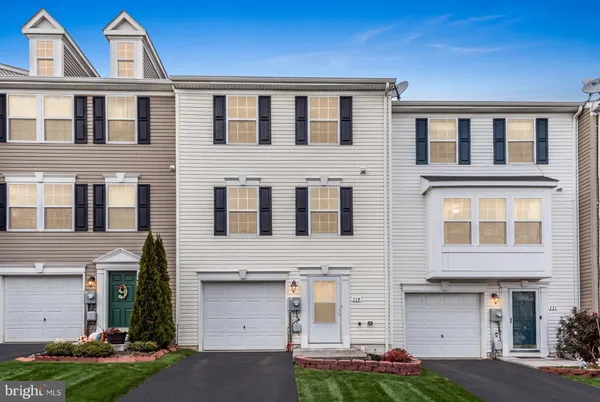 $2,150 | 119 Monticello Square, Winchester, VA 22602