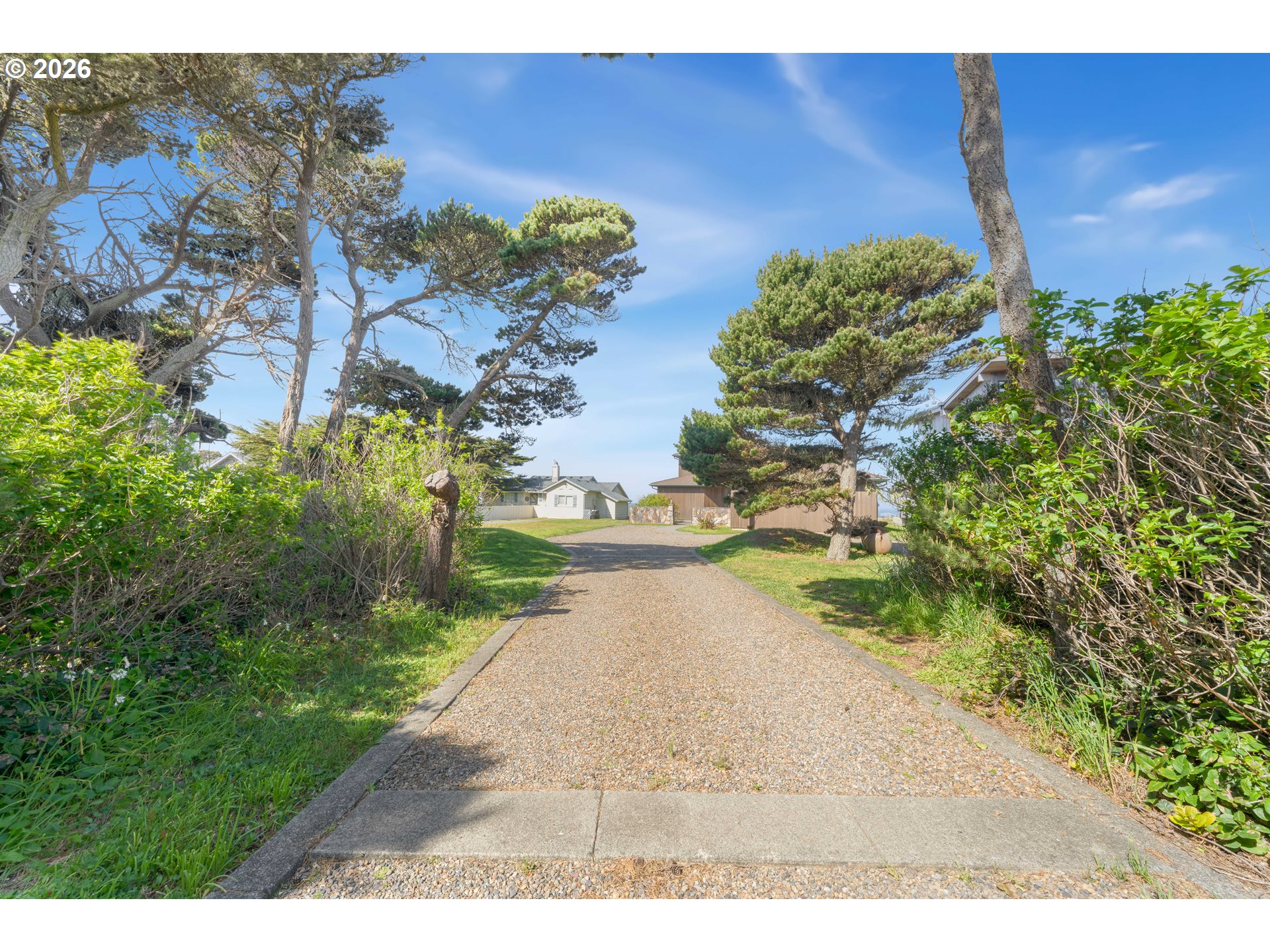 1950 Beach Loop Drive Southwest Bandon, OR 97411 - Photo 11 of 48