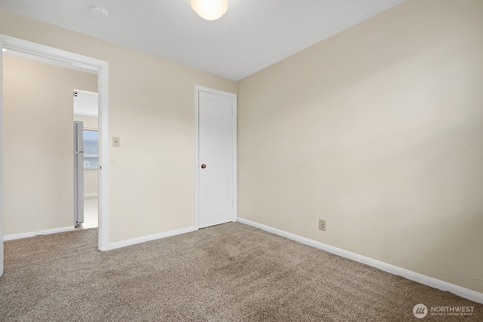 3604 Beach Drive Southwest Seattle, WA 98116 - Photo 22 of 37
