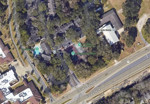 $199,900 | 4700 Southwest Archer Road, Unit D27, Gainesville, FL 32608